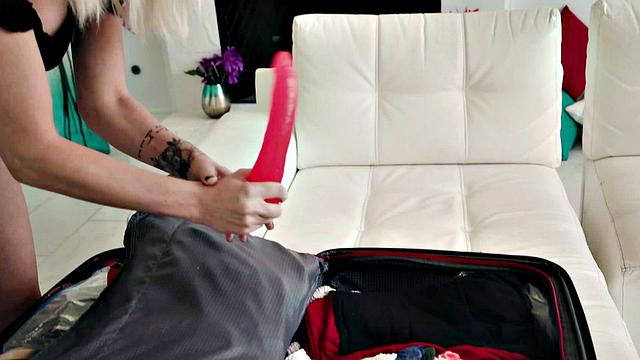 Kenzie Taylor - Behind the Scenes