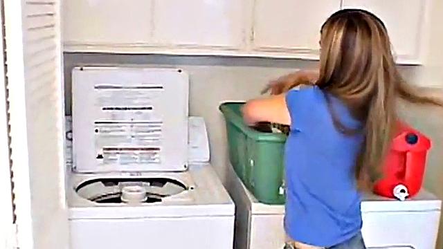 Petite amateur teen fingerbangs her pussy