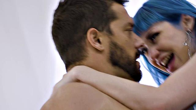 Wicked - Jewelz Blu Gets Her Feet Licked & Gets Fucked Hard