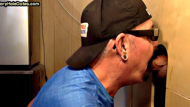 Gloryhole mature takes mouthjizz in greedy mouth