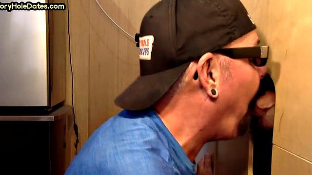 Gloryhole mature takes mouthjizz in greedy mouth