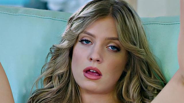 Blonde with trimmed pussy & high heels gets off solo on the couch