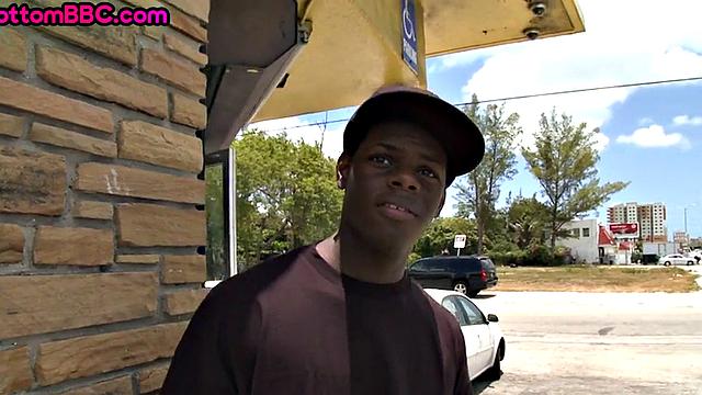 Ebony thug gets fucked in public by white top