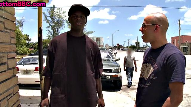 Ebony thug gets fucked in public by white top