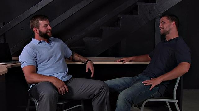 Cockriding nympho drilled by nice dick in anal hole