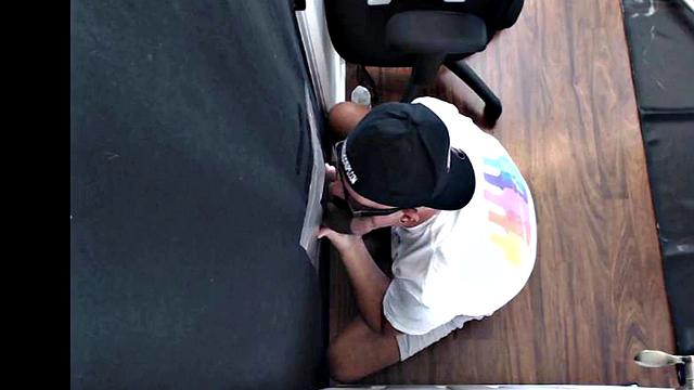 Homemade gloryhole barebacked after cocksucking