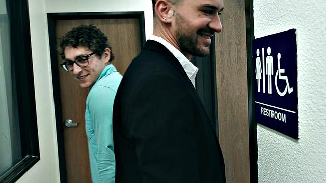 Office colleagues in bareback threesome action with DILF