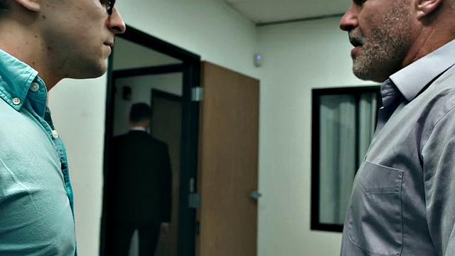 Office colleagues in bareback threesome action with DILF