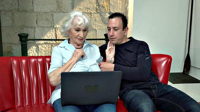 Old hairy granny fucked in pussy by BWC in missionary