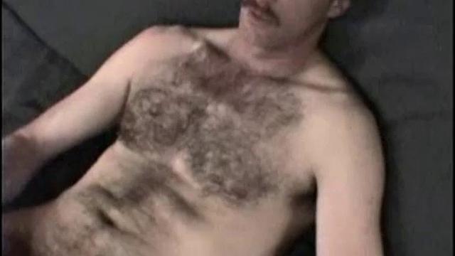 Now this is one very handsome man! He's just as nice a guy as he is to look at. A carpenter by trade, Richard builds custom shelving and kitchens. I'm guessing he's great with his hands...at least I can dream.