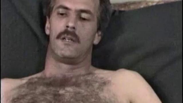 Now this is one very handsome man! He's just as nice a guy as he is to look at. A carpenter by trade, Richard builds custom shelving and kitchens. I'm guessing he's great with his hands...at least I can dream.