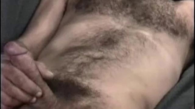 Now this is one very handsome man! He's just as nice a guy as he is to look at. A carpenter by trade, Richard builds custom shelving and kitchens. I'm guessing he's great with his hands...at least I can dream.