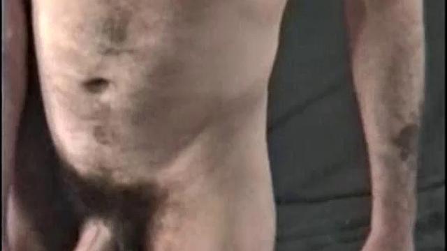 Now this is one very handsome man! He's just as nice a guy as he is to look at. A carpenter by trade, Richard builds custom shelving and kitchens. I'm guessing he's great with his hands...at least I can dream.