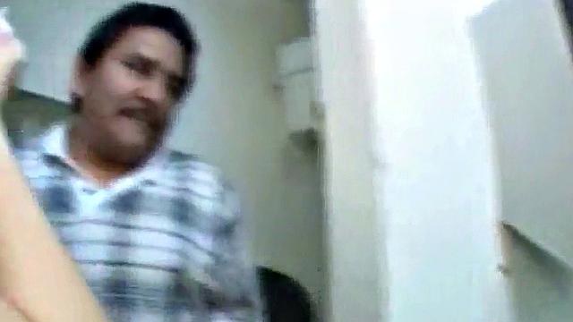 Ciera Sage blonde teen pissing