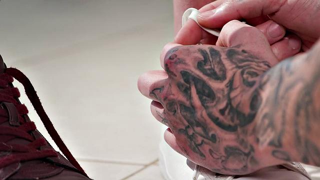 Trans Latina & Ebony GF Spitroast Tatted Cock with Kasey Kei and Lola Morena - GenderXFilms