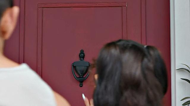 Petite babes fucked in bi foursome