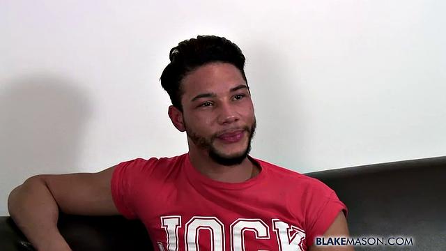 Energetic Babe Bryce Gets Turned on - Bryce Cruiz