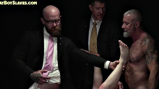 Voyeur DILF watches sub 3some fucked by powerful matures