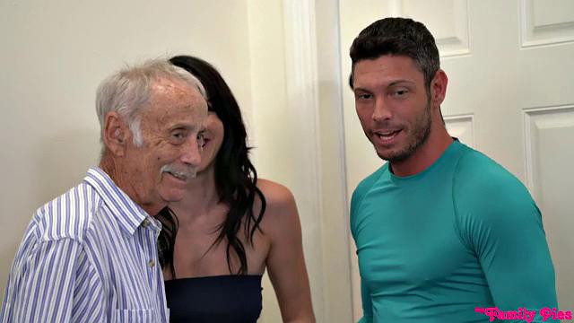 Don't Wake Grandpa - S15:E5