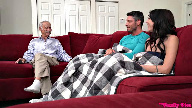 Don't Wake Grandpa - S15:E5