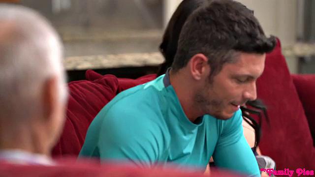 Don't Wake Grandpa - S15:E5