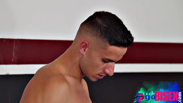 Petite athletic babe pounded in 3some