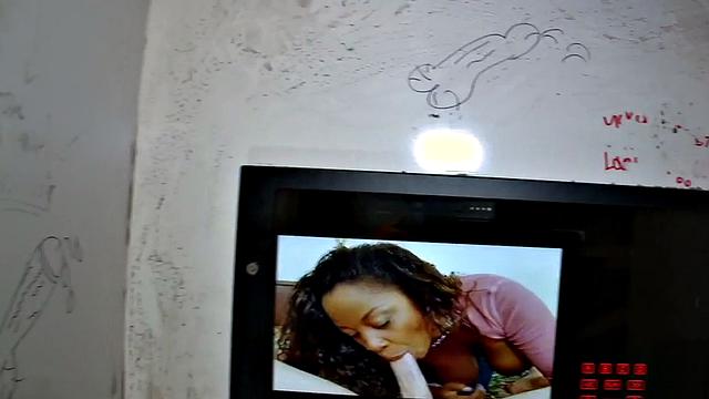 Fooled gloryhole cum on gay lips after blowjob