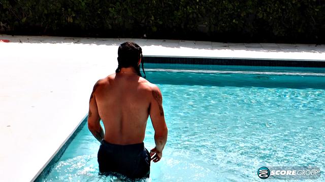 Crystal Taylor Has a Poolside Encounter