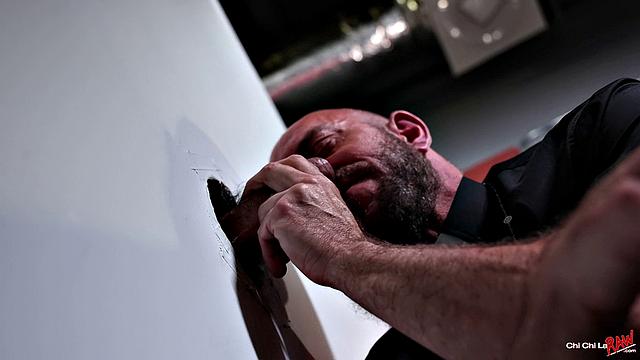 Adrian Rose & Matt Stevens Fill His Priest Hole