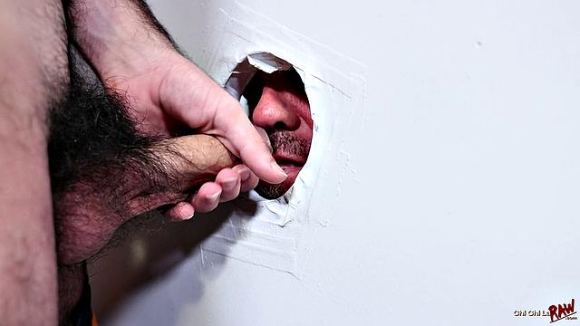 Adrian Rose & Matt Stevens Fill His Priest Hole