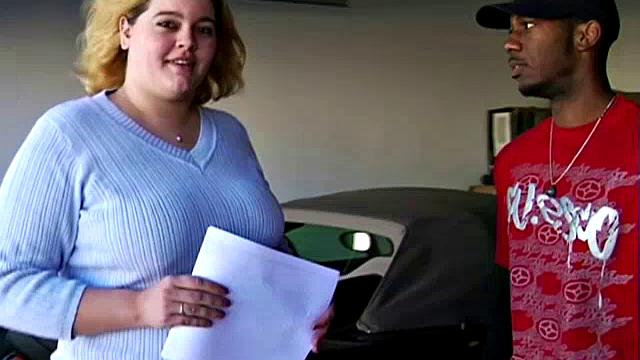 Отведай пышные формы Дрю и трахни её сочную блондиночку