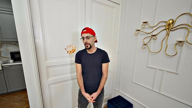 HUNT4K. All Customer's Whims for the Guy She Loves