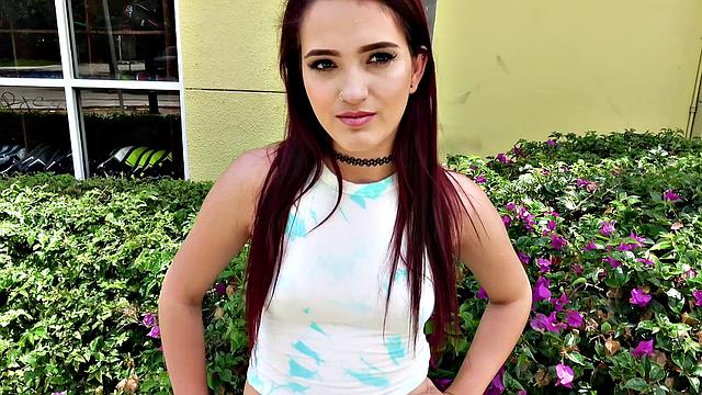 Leads to a steamy outdoor sexcapade with choker-wearing roadies