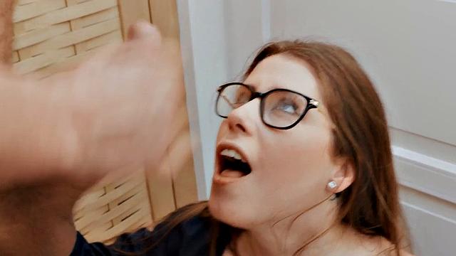 Anal estate agent MILF fucked in asshole by her client