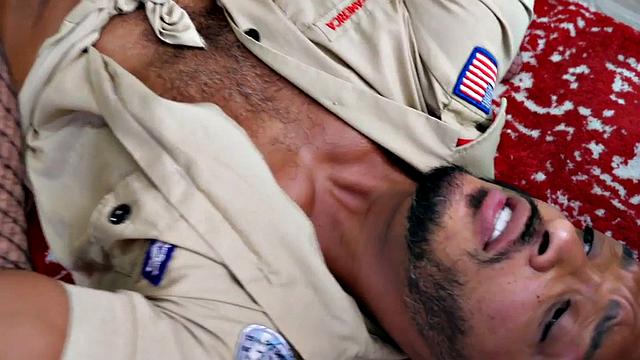 Babe sharing bisexual dick in threeway with bjs and sex