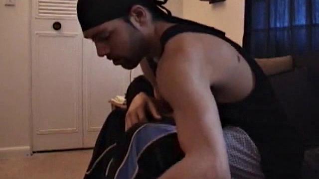 энрике сосёт у винни