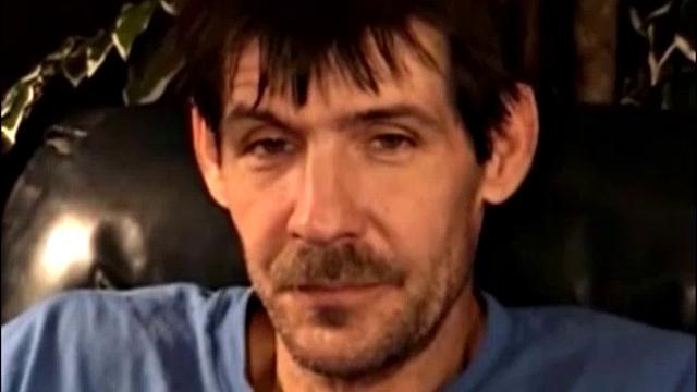 Randy is a street hustling, drug taking, con man, who will do just about anything for cash, and happens to be a pretty nice guy! In this scene he jacks off, but plans to be back in a day or two for a blowjob session.