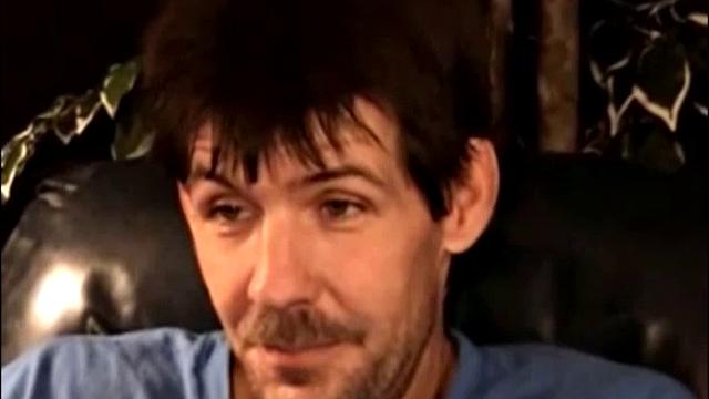 Рэнди дрочит за деньги и собирается вернуться на отсос