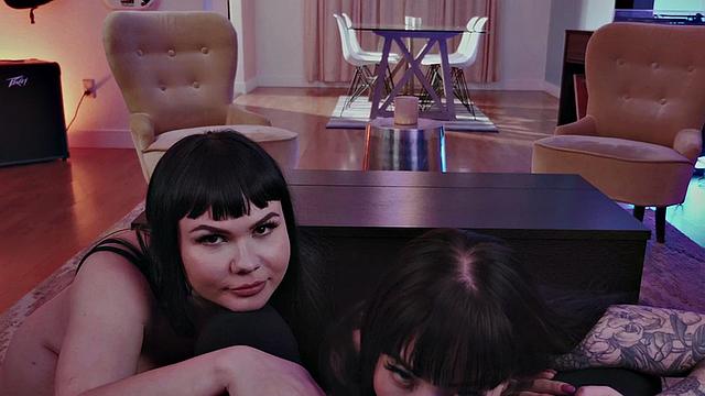 Lesbian 21yo pussylicked by busty inked GF with bigass