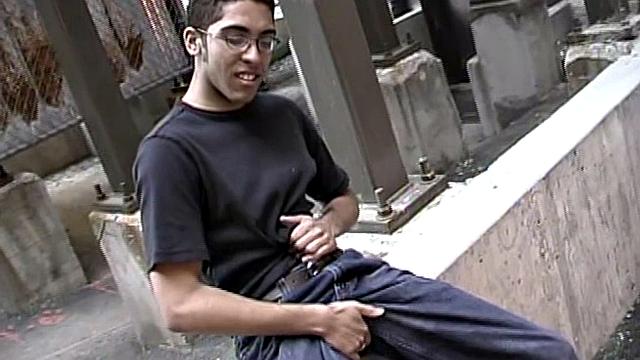 This skinny 19 year old nerd boy with a nasty mouth strips down and hops on the bed for a solo jack off. Zander Lee fingers himself, while stroking his cock, and after a nice long show he finally pumps out a load onto his tummy.