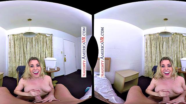 aubreycharlesrem сосет и трахается как настоящая зрелая любовница.