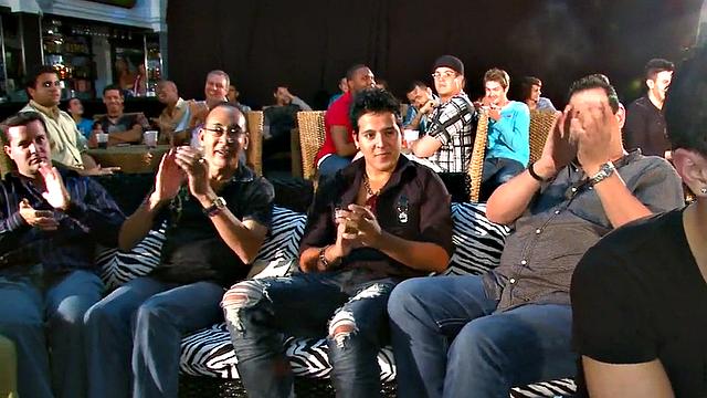 Real male stripper sucked by strangers at party