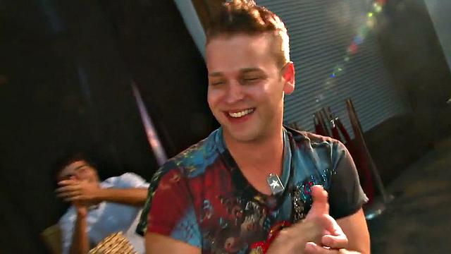 Real male stripper sucked by strangers at party