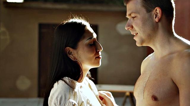 21yo petite girl fucked by hard fucker in wet pussy