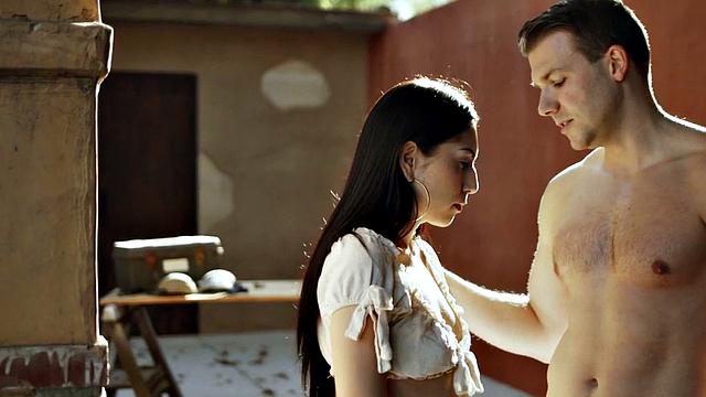 21yo petite girl fucked by hard fucker in wet pussy