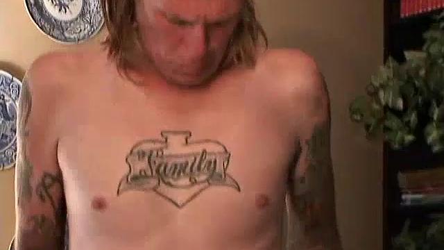 What an interesting and intelligent young man! Raised in Berkeley, California by liberal parents who were both educators, he is a free spirit! Corey is 37 years old, 5' 11", and 170 pounds, and makes his living as a carpenter.