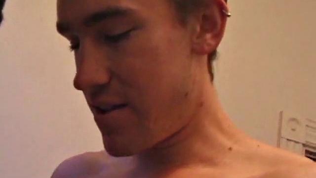 Dick Sucking 3some