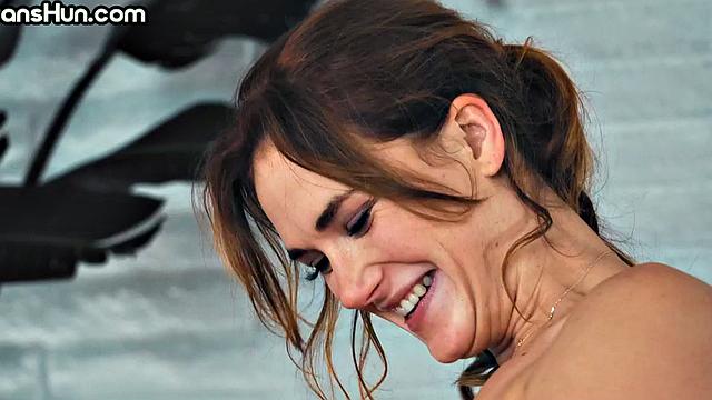 Trans inked hunny gets rimmed by hairypussy MILF