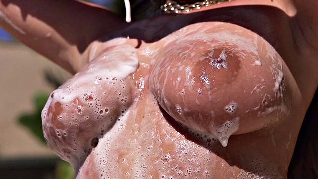 Rachele Richey with Natural Big Round Tits