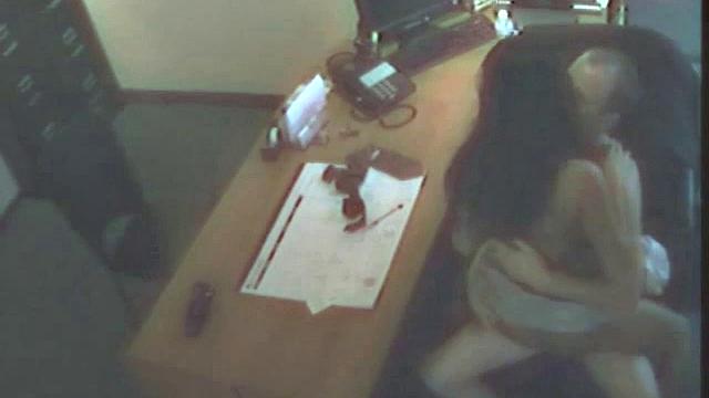 Girlfriend gets pounded and licked